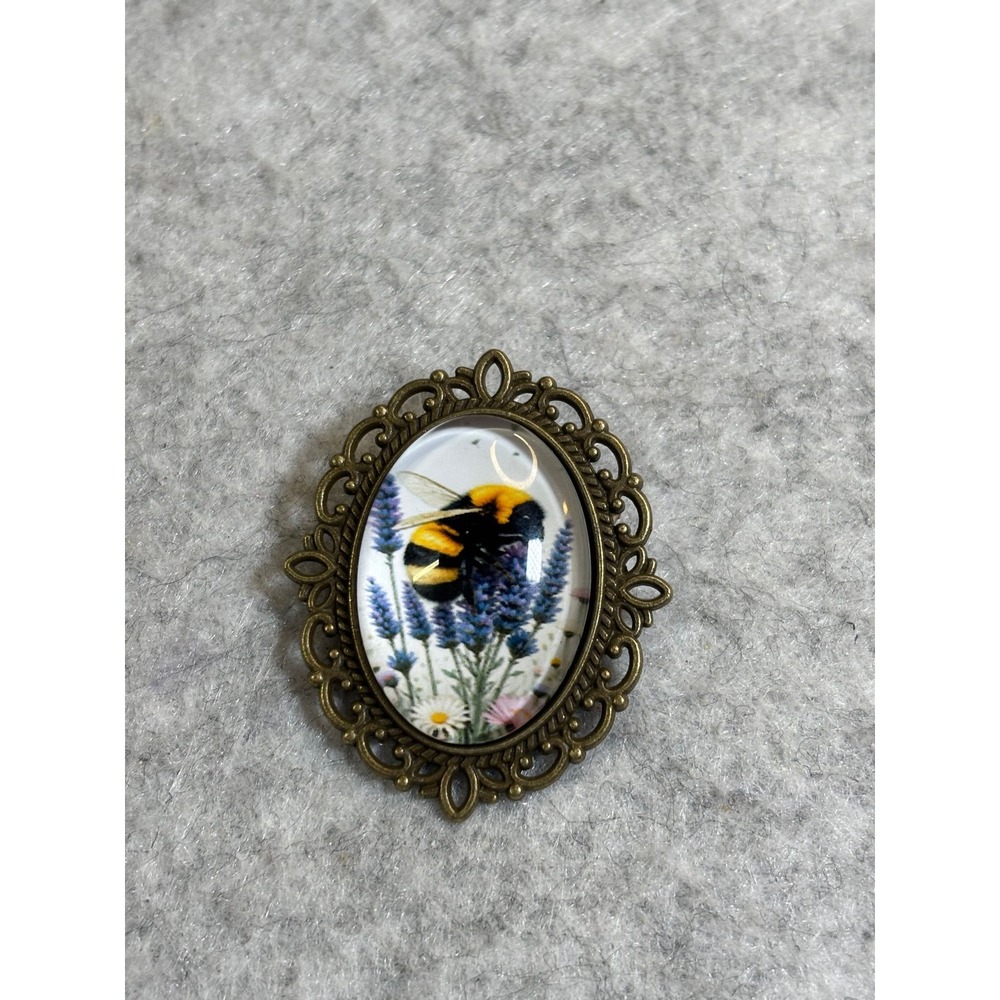 #76. Vintage-style Bumblebee Floral Artwork Brooch